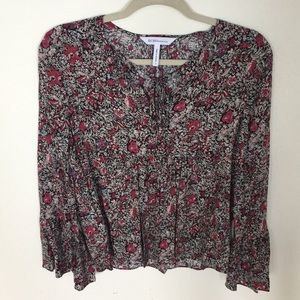 BCBGeneration dancing gardens top